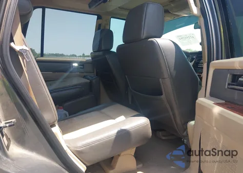 2007 Ford Expedition Eddie Bauer z USA, uszkodzony, nr VIN 1FMFU17507LA39231